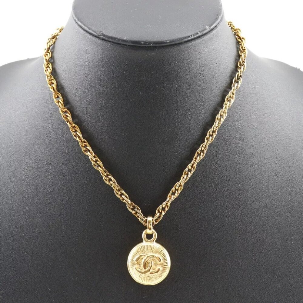 CHANEL COCO Mark Necklace vintage Plated Gold 36.4g Women - Picture 4 of 8